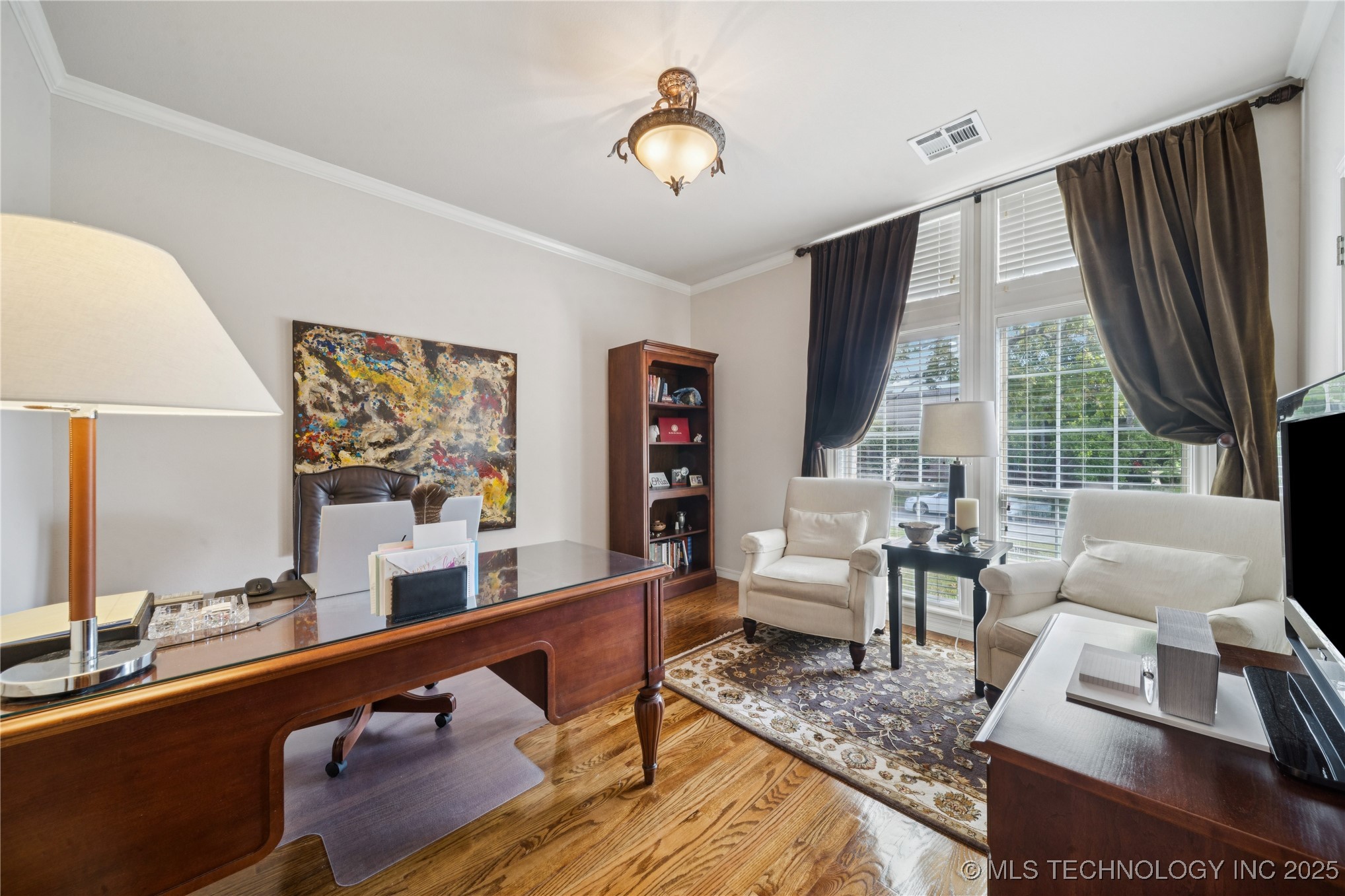 6903 E 82nd Street S