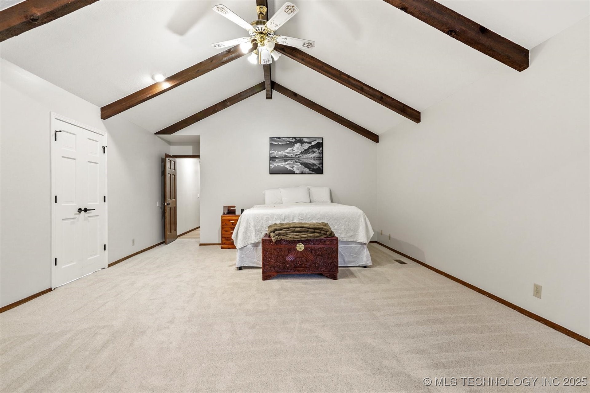 8762 S Toledo Avenue