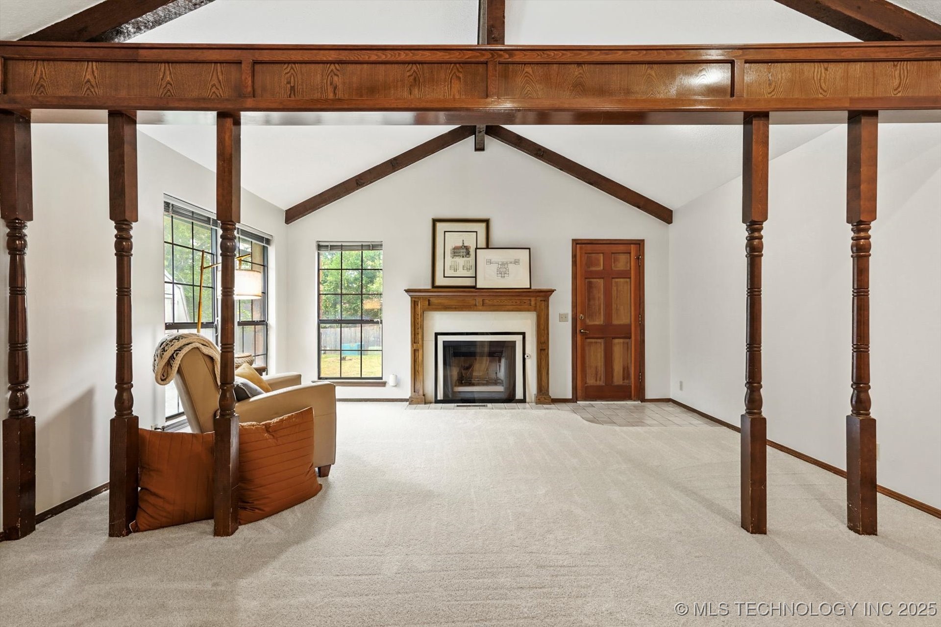 8762 S Toledo Avenue