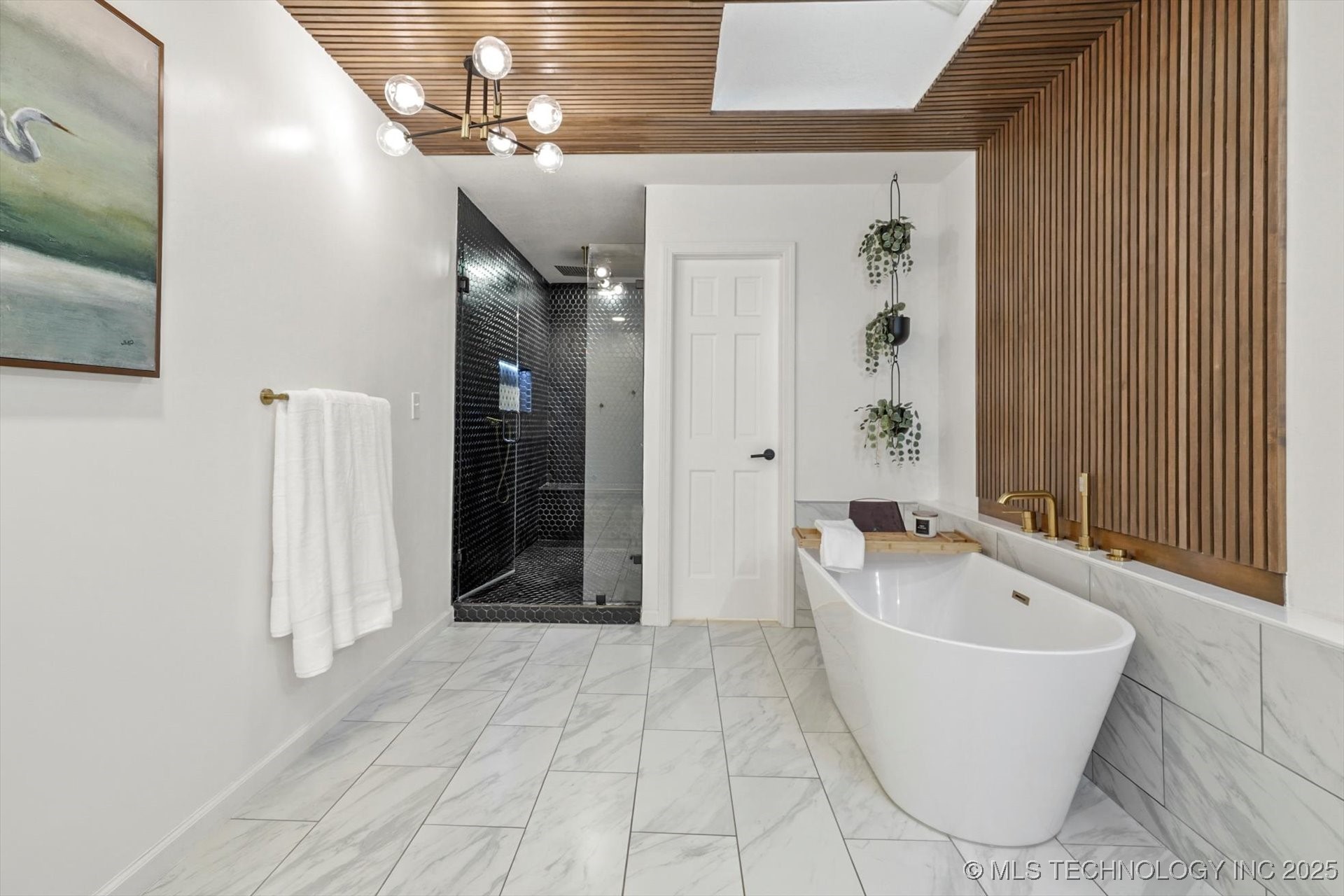 8762 S Toledo Avenue