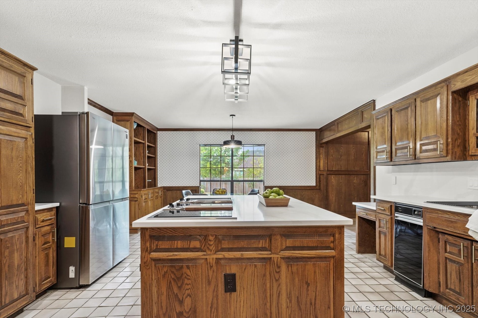 8762 S Toledo Avenue