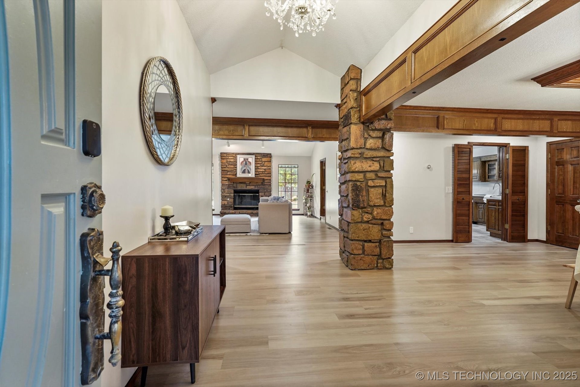 8762 S Toledo Avenue