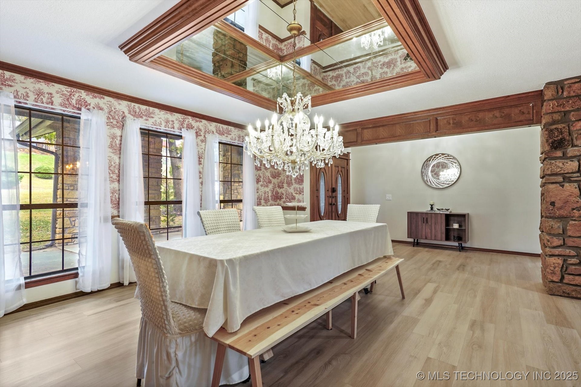 8762 S Toledo Avenue