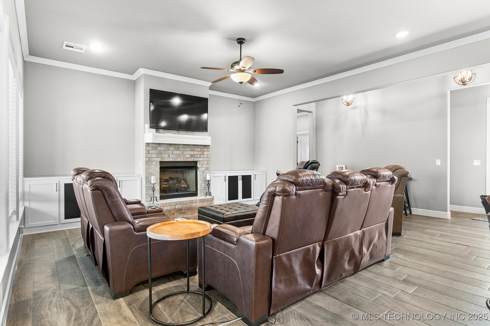 5607 E 142nd Place North