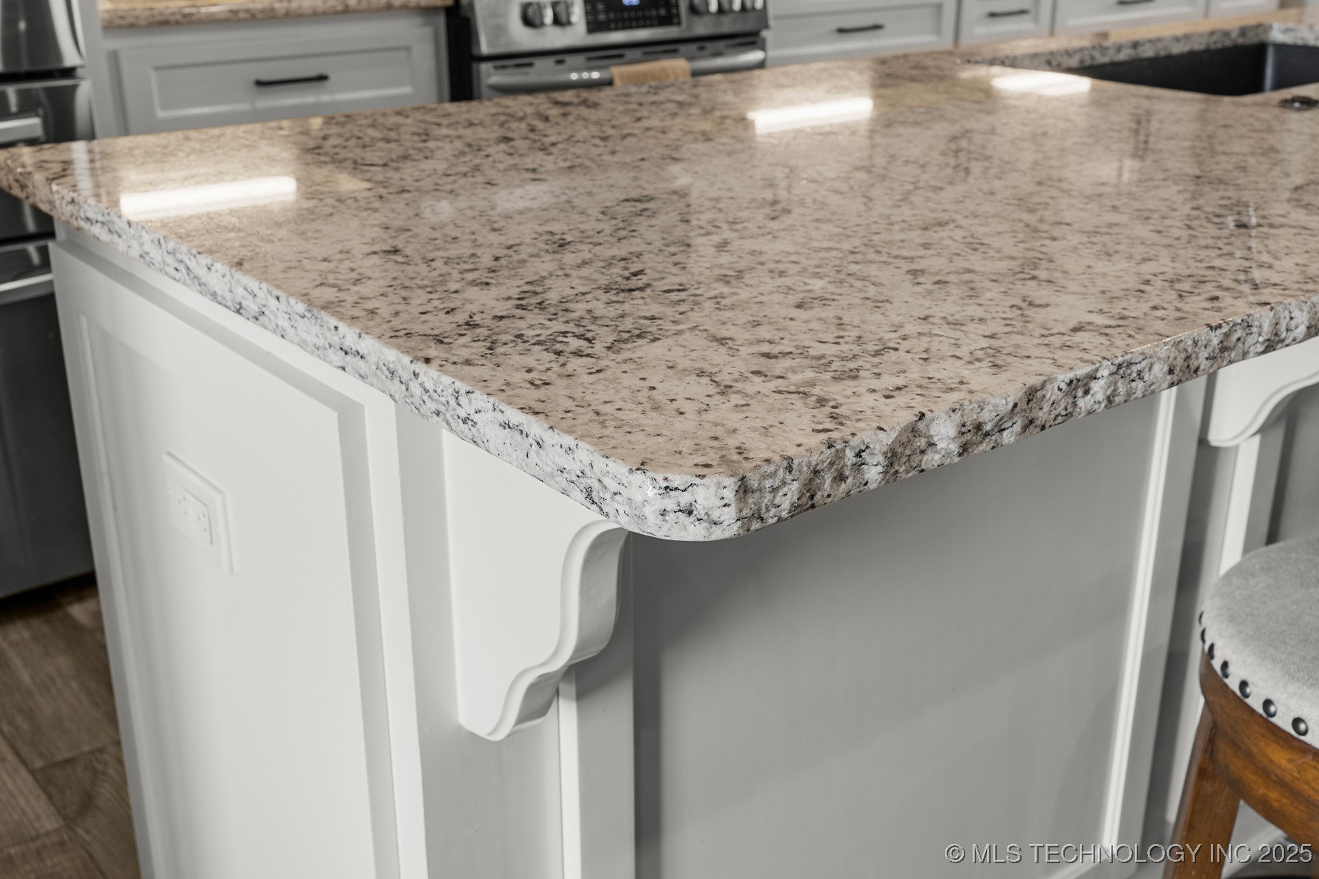 5607 E 142nd Place North