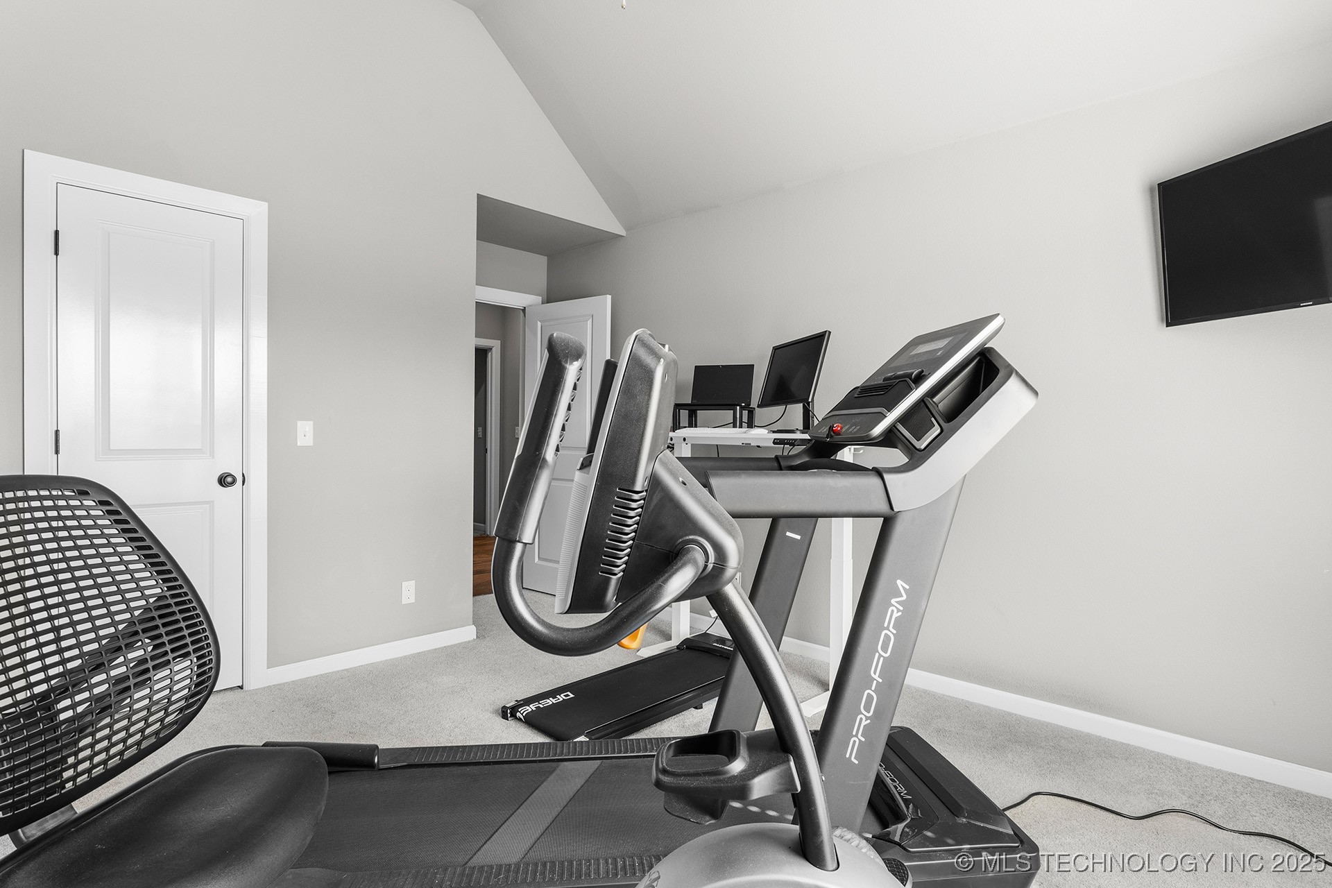 5607 E 142nd Place North