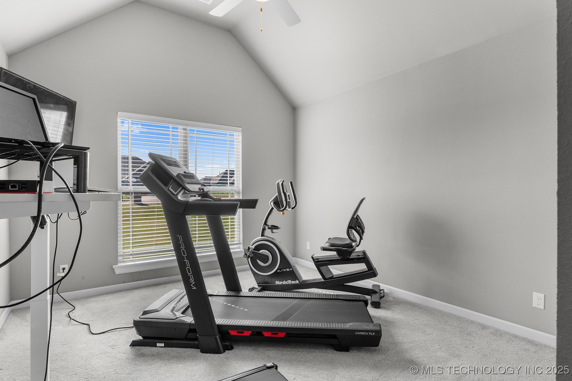 5607 E 142nd Place North