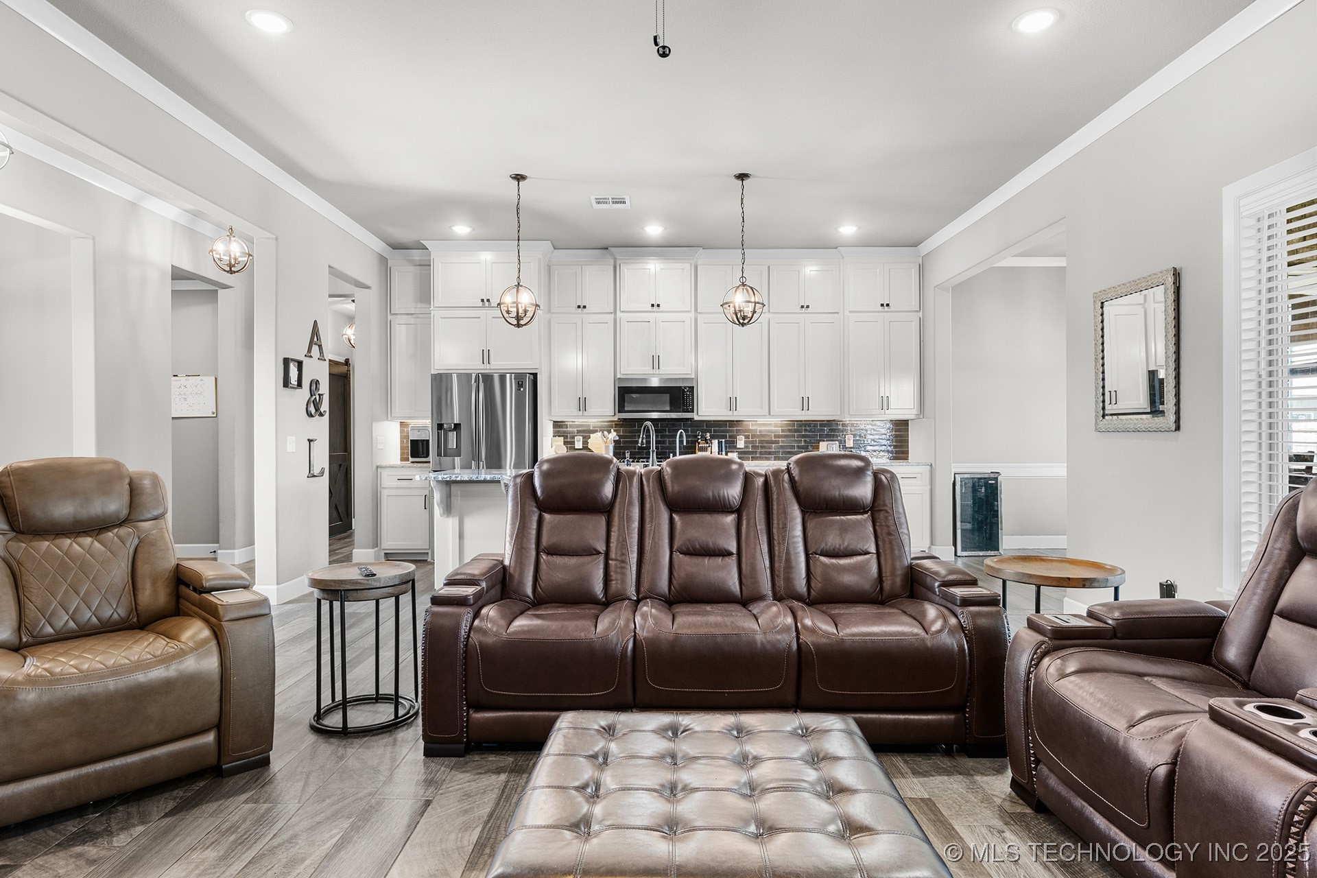 5607 E 142nd Place North