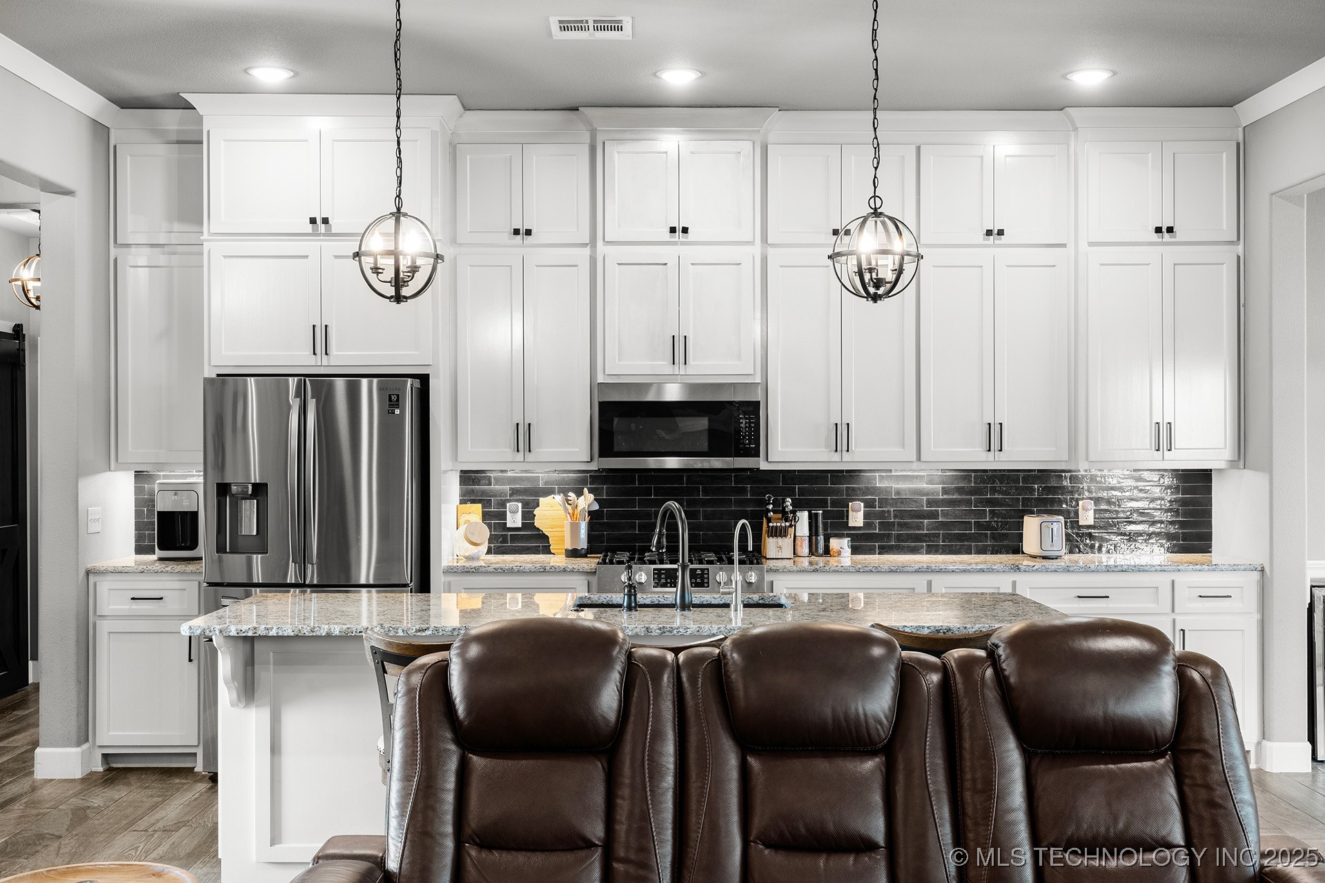 5607 E 142nd Place North