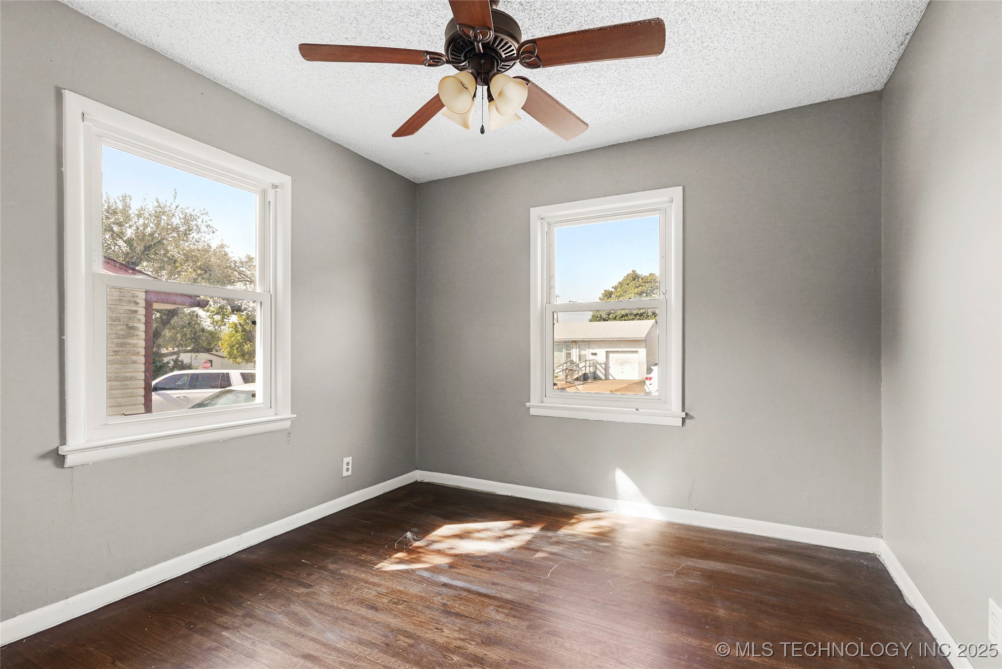 4855 S Maybelle Avenue