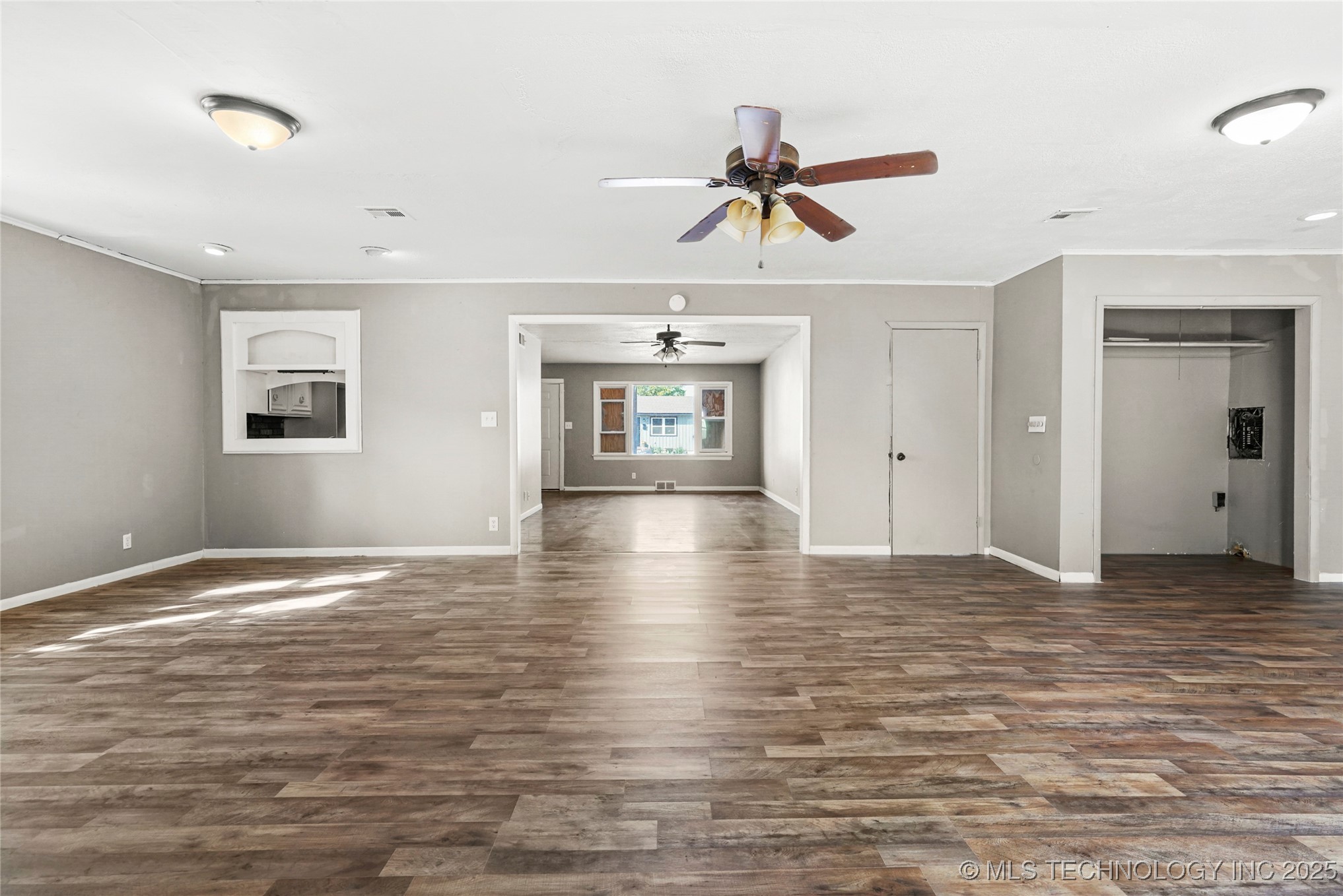 4855 S Maybelle Avenue