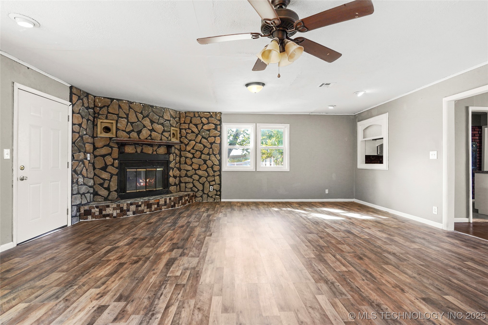 4855 S Maybelle Avenue