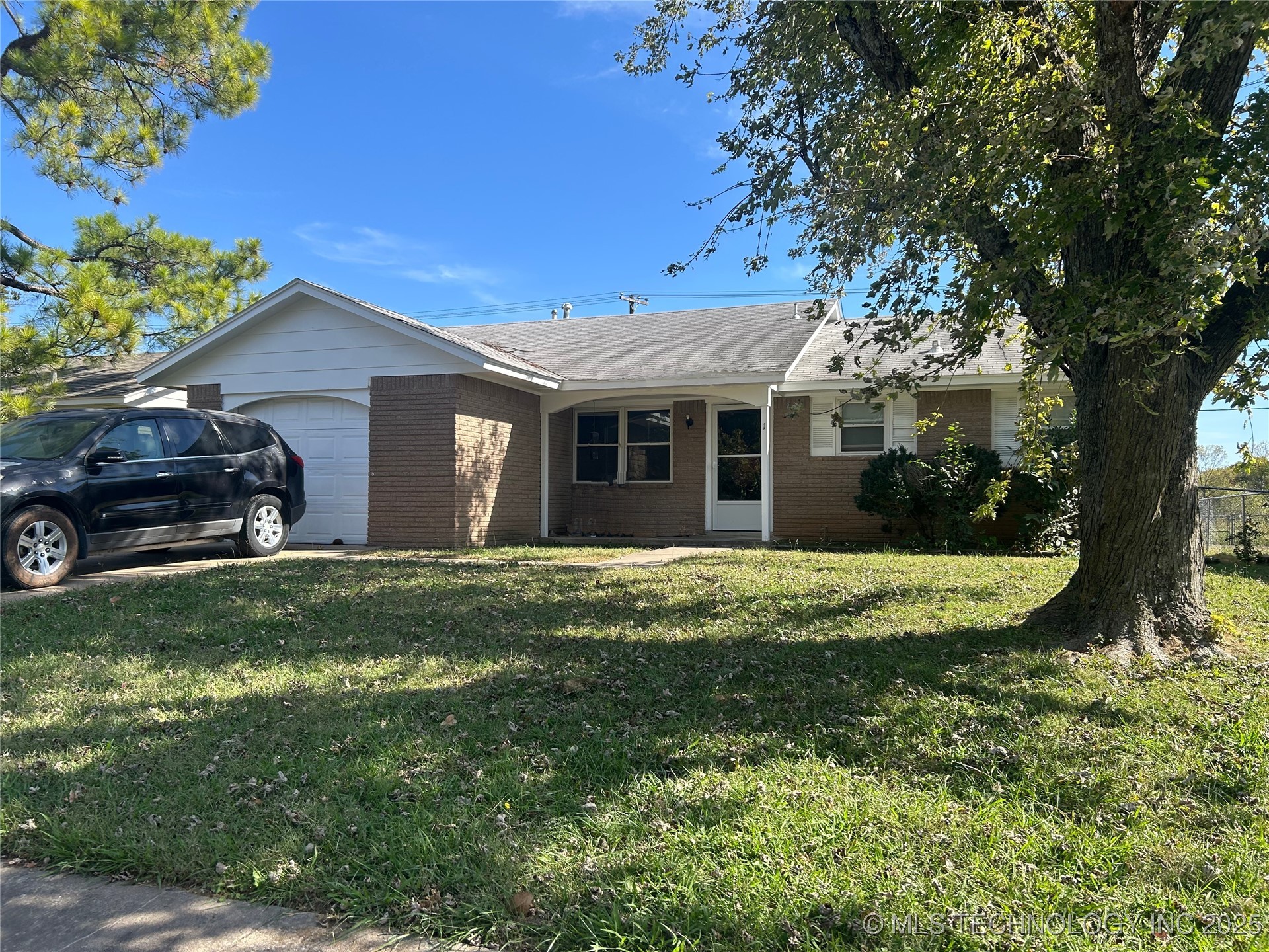 139 S 169th Street E