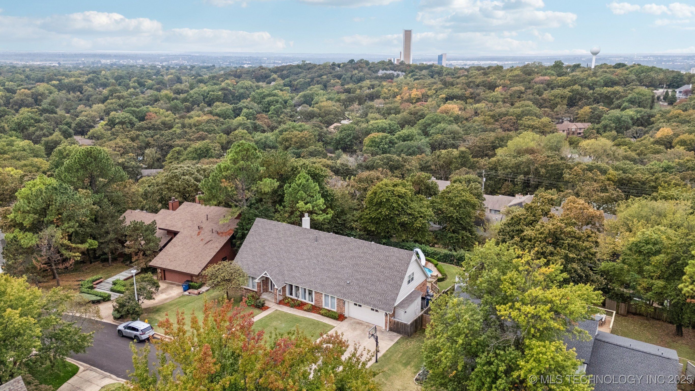 7626 S Quebec Place S