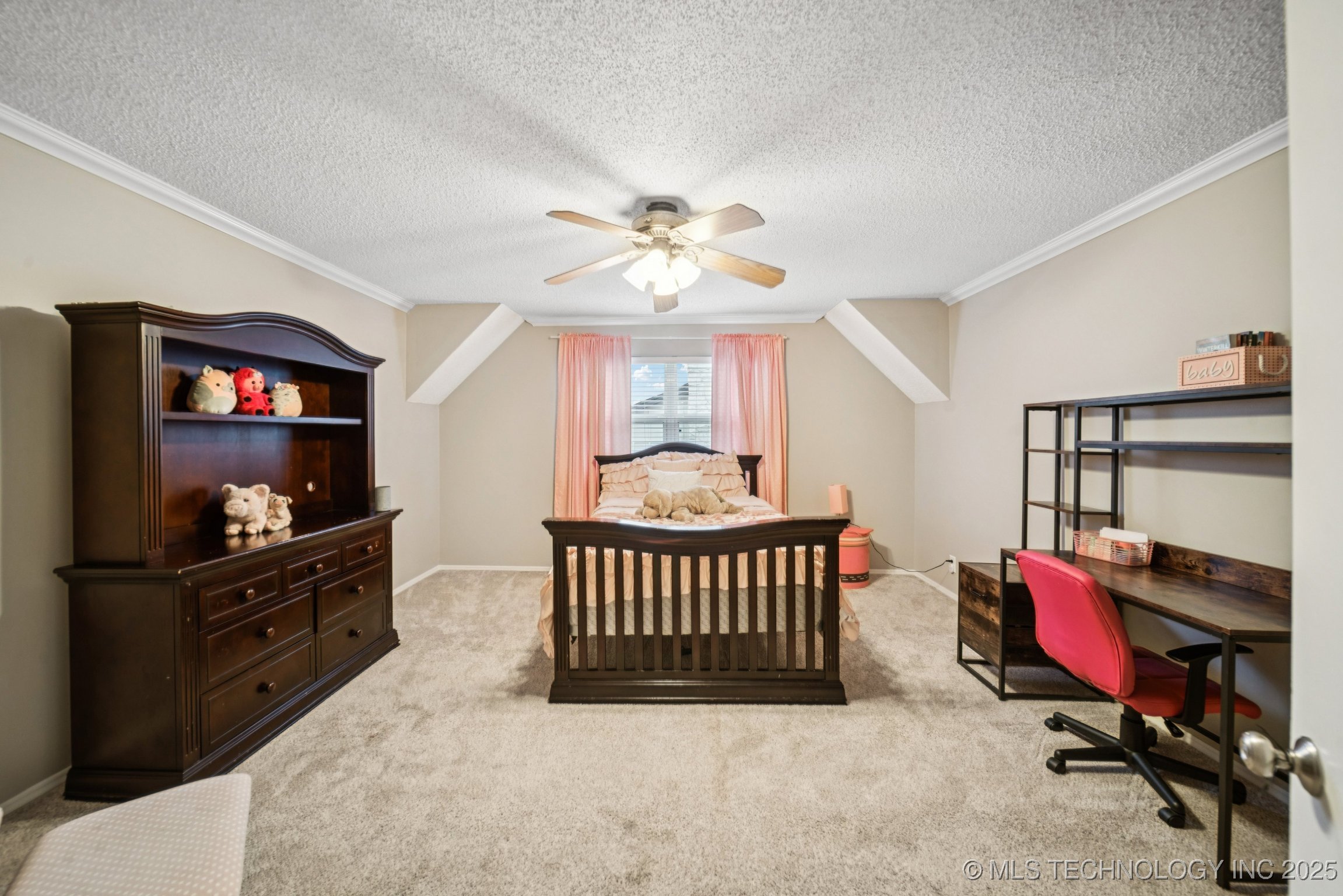 7626 S Quebec Place S