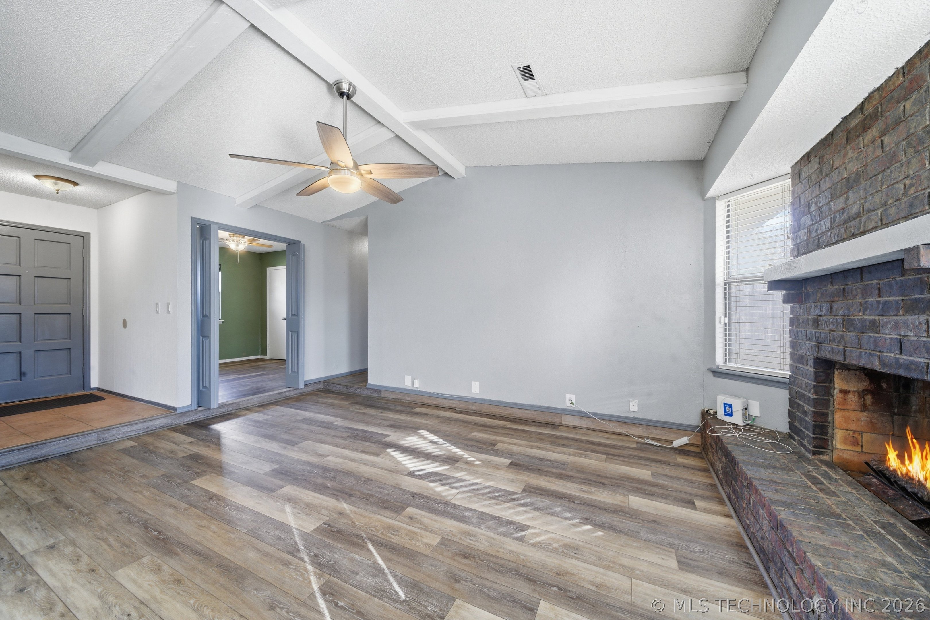 590 E 134th Place