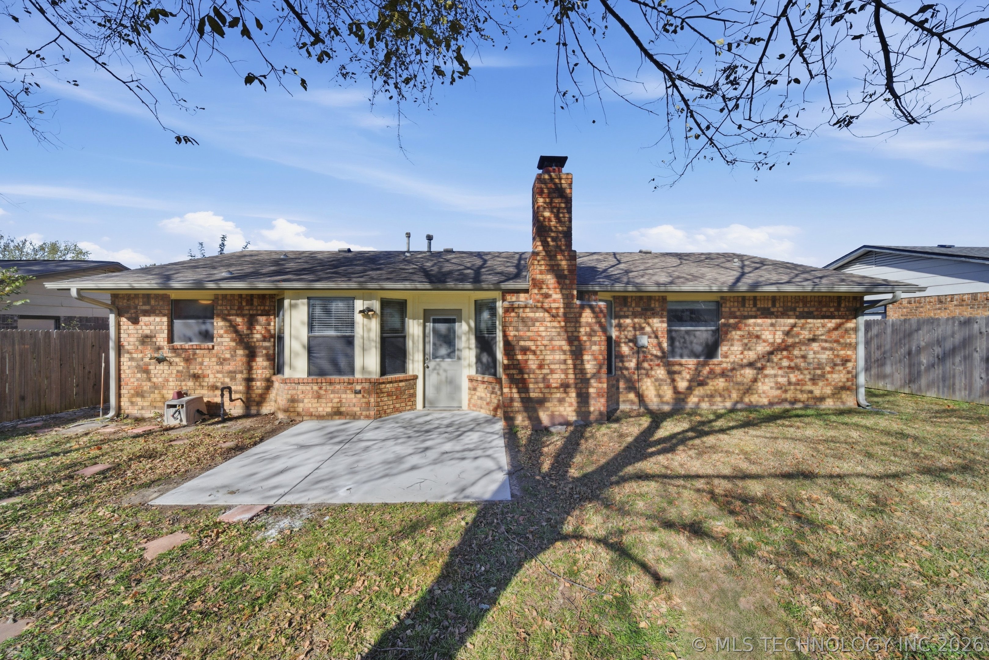590 E 134th Place