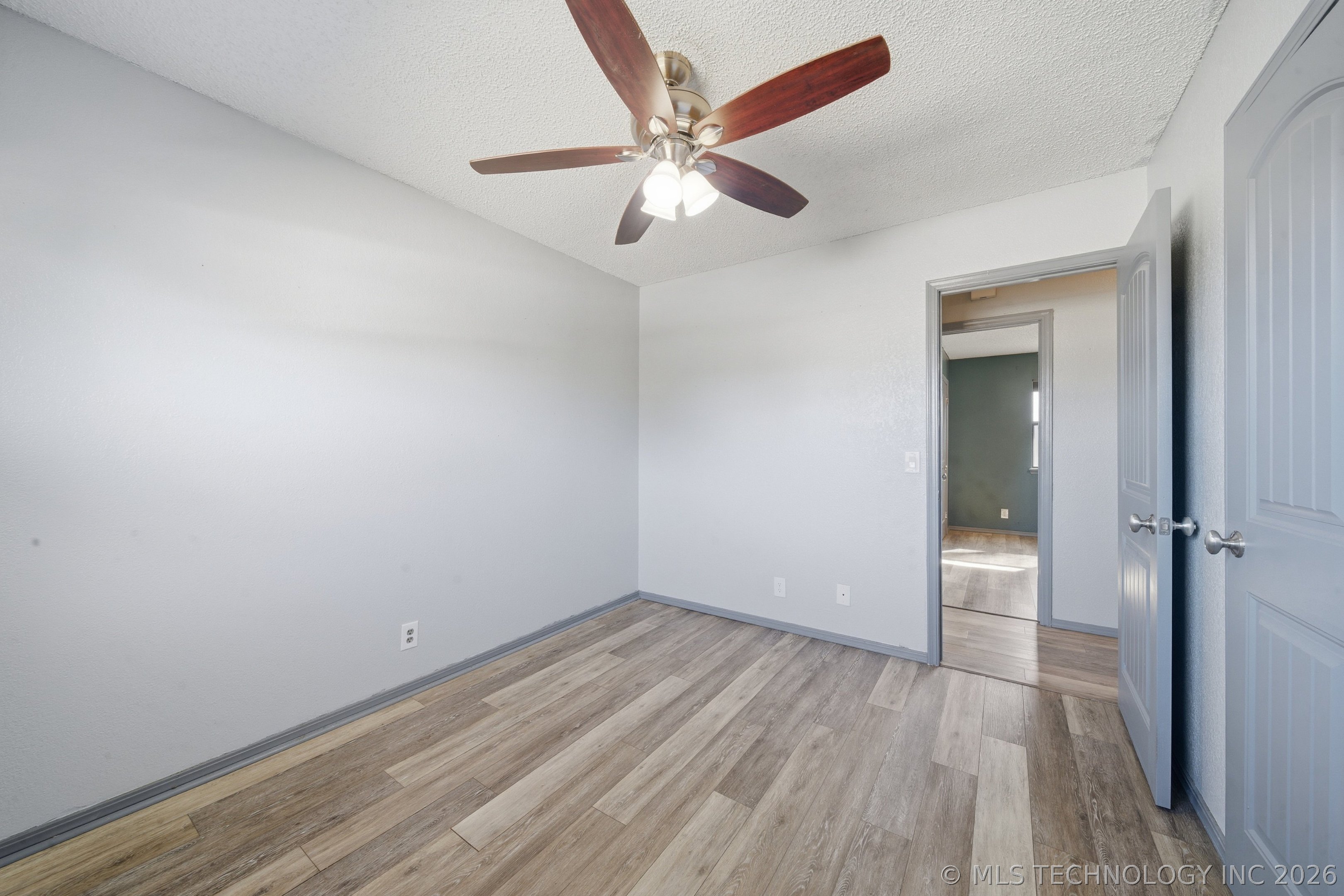 590 E 134th Place