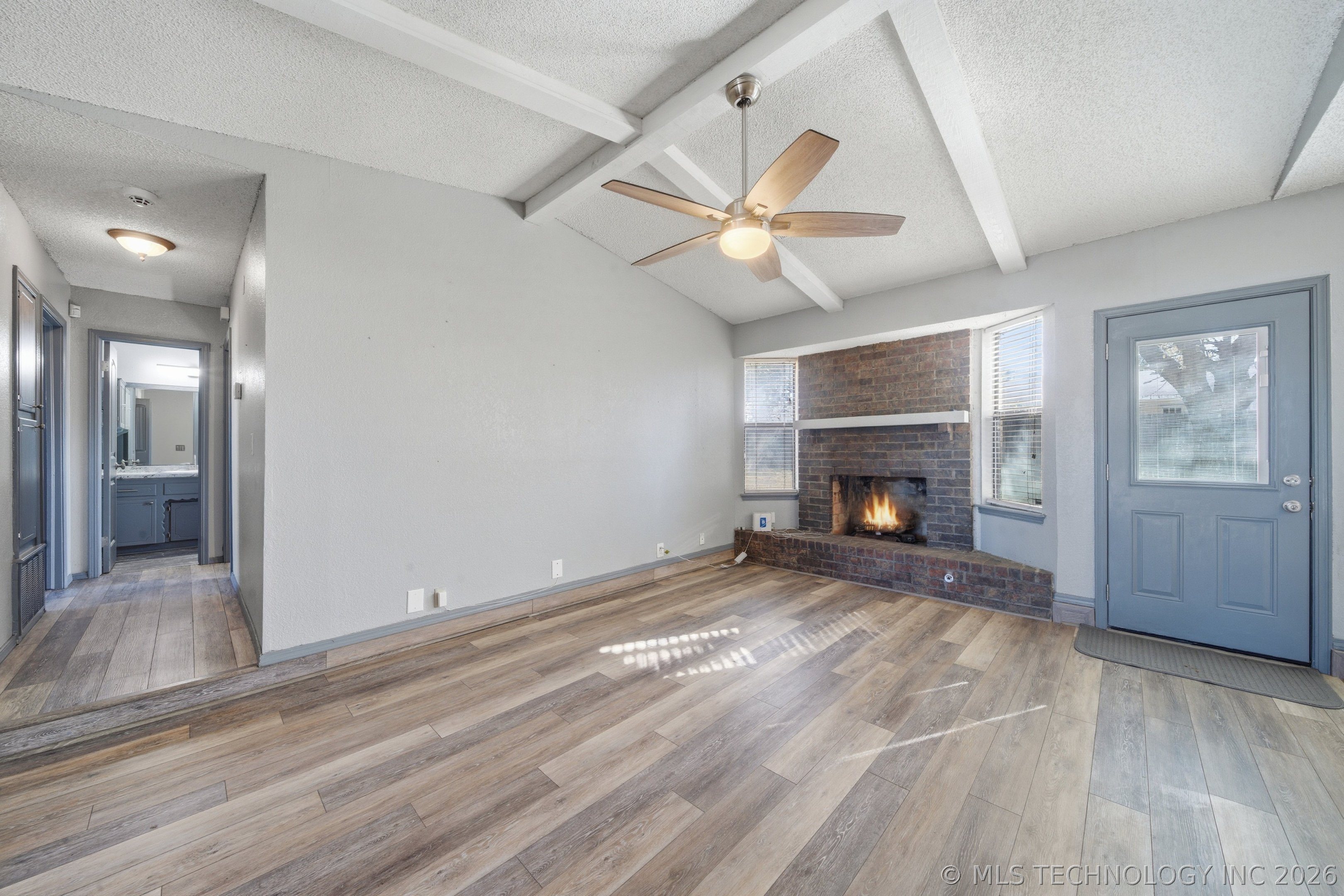 590 E 134th Place
