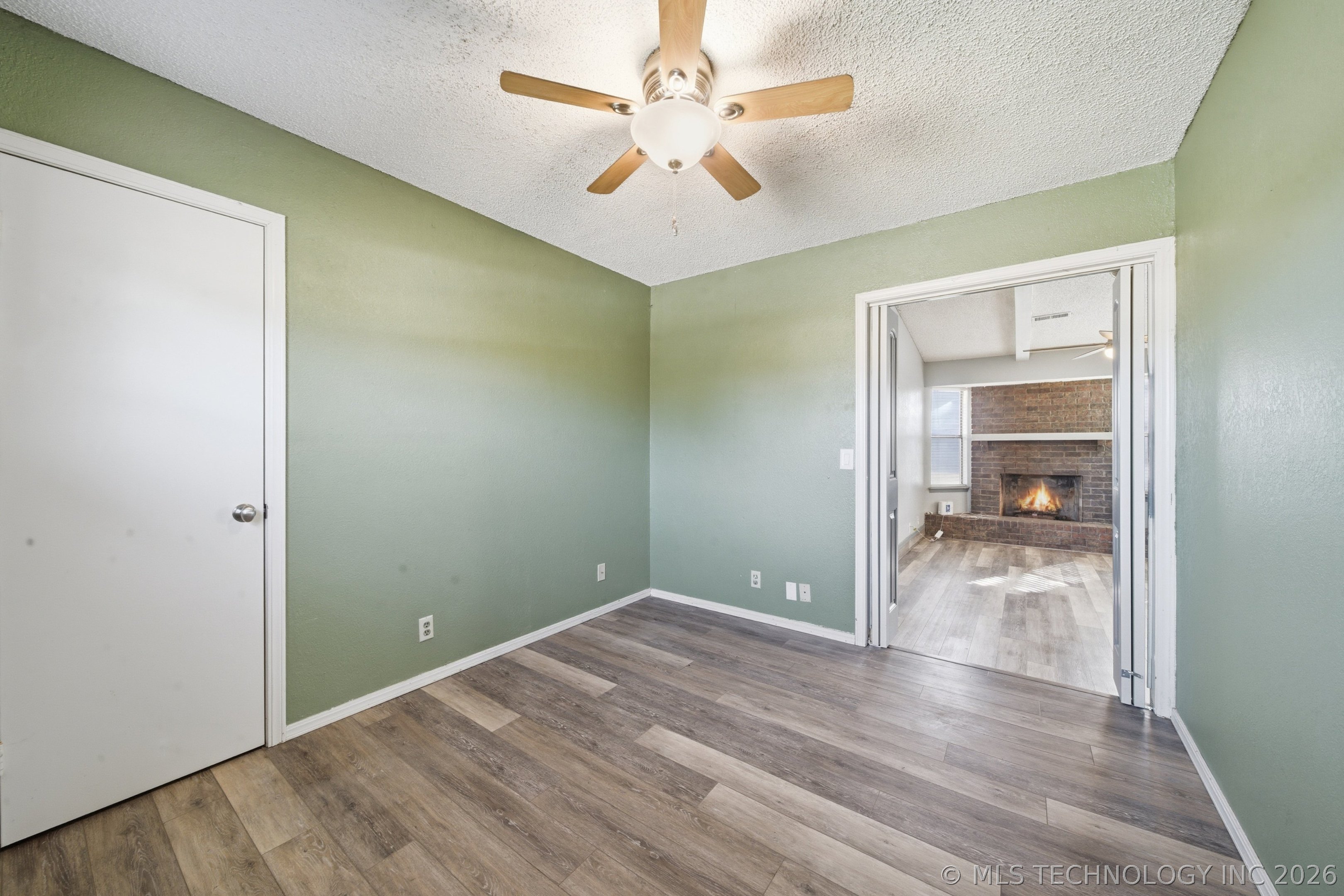 590 E 134th Place