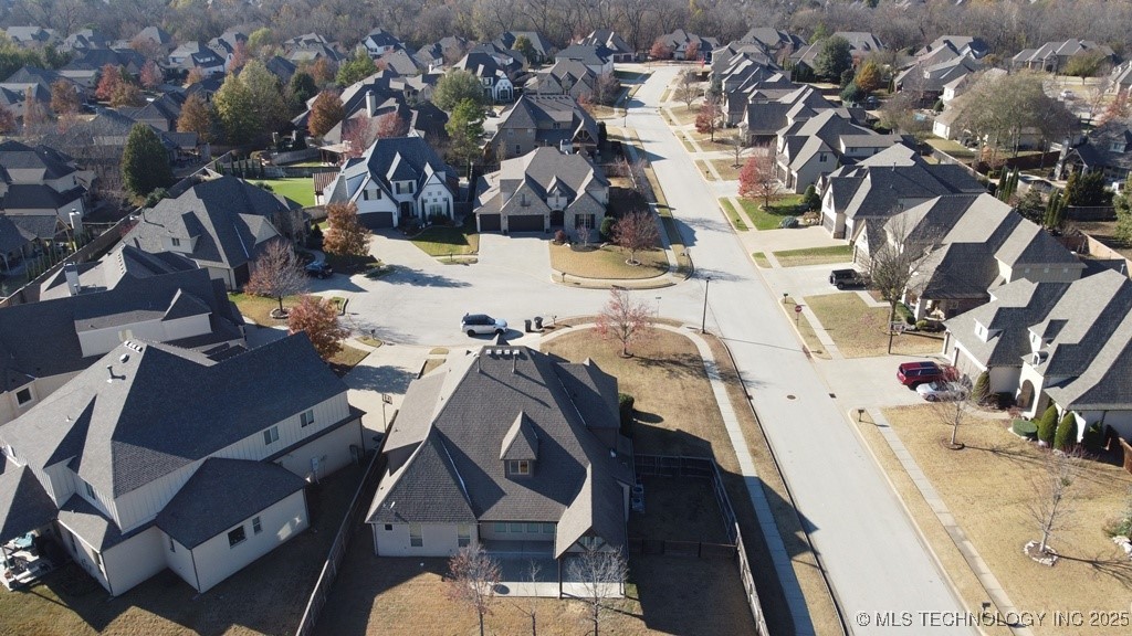 10713 S 95th East Court