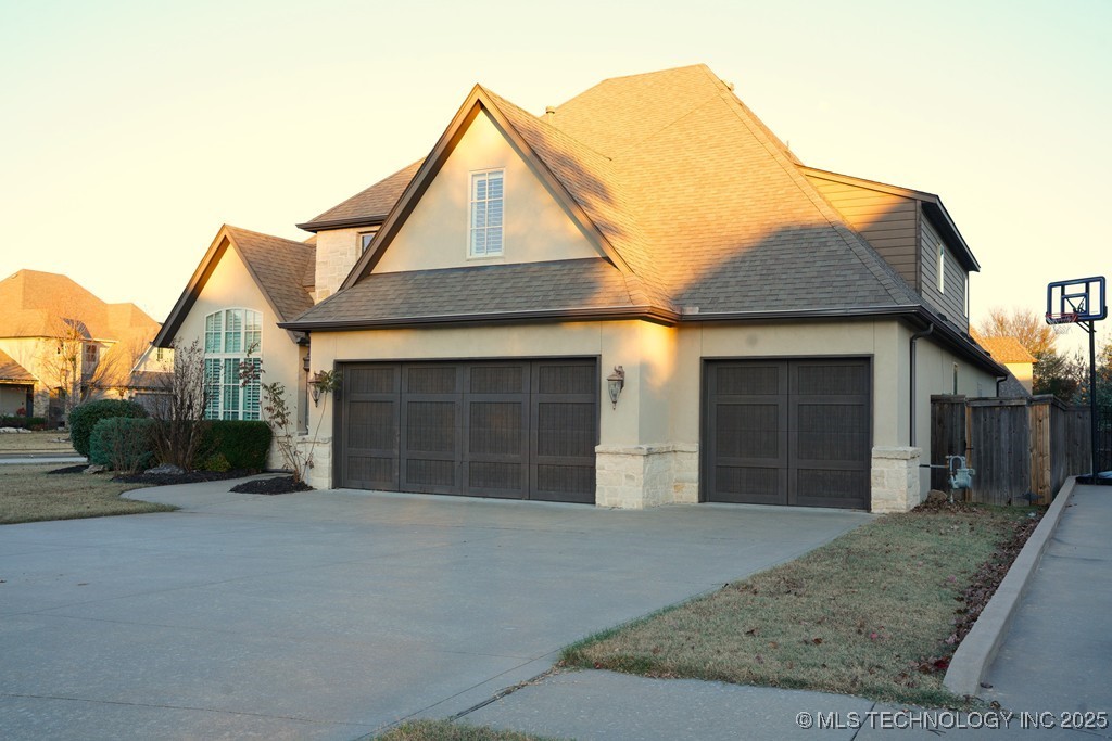 10713 S 95th East Court