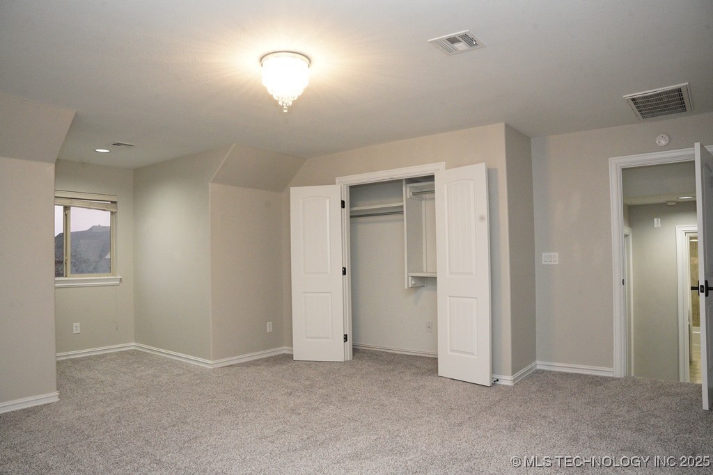 10713 S 95th East Court