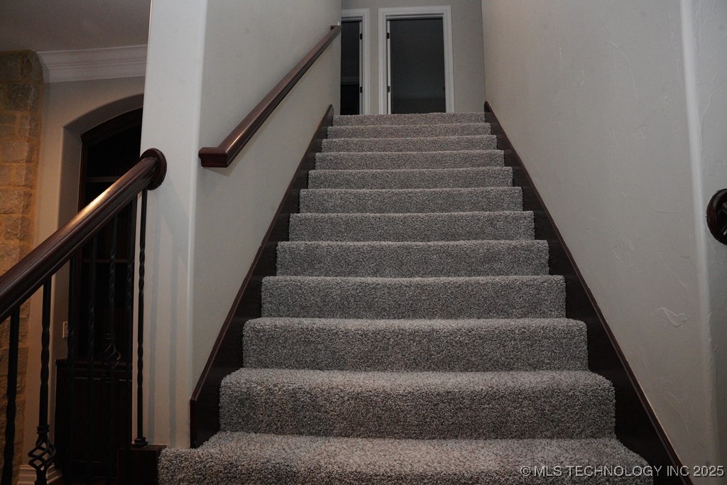 10713 S 95th East Court