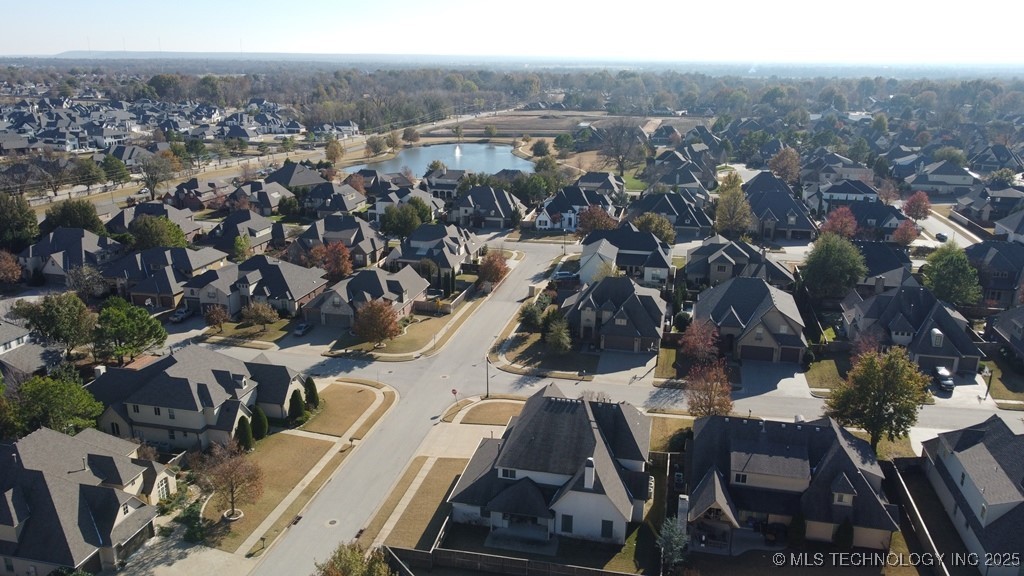 10713 S 95th East Court