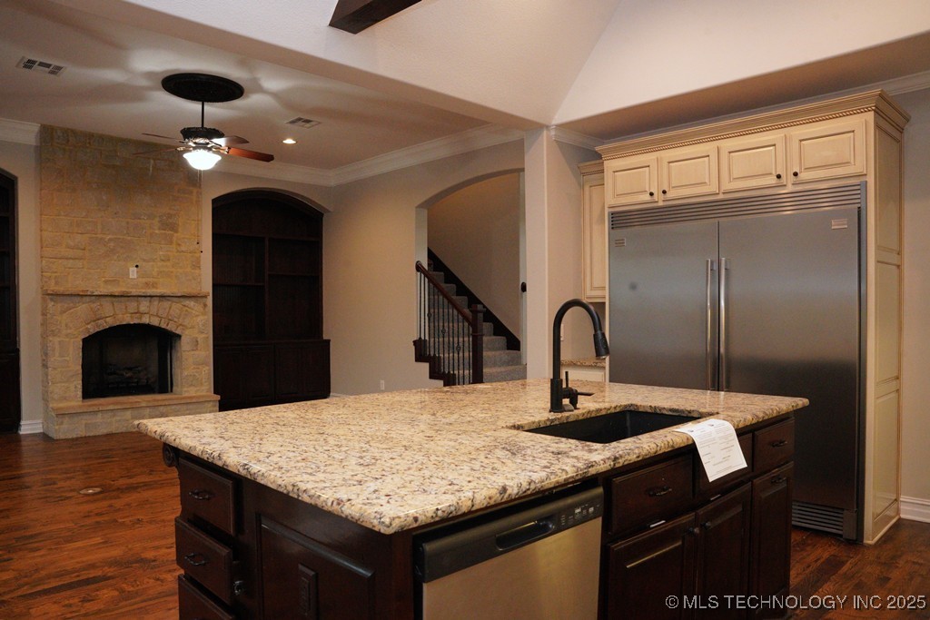 10713 S 95th East Court