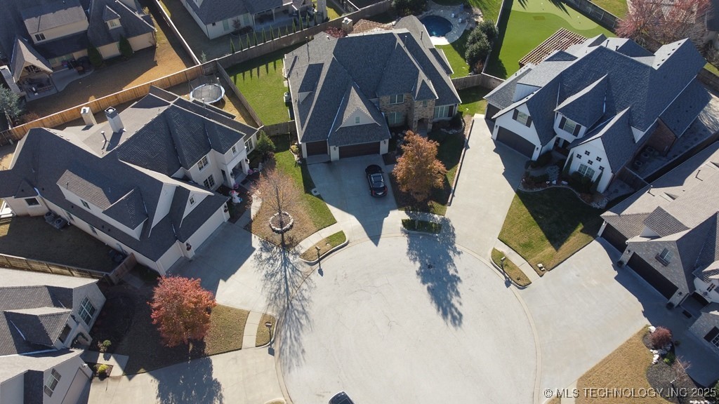 10713 S 95th East Court