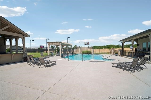 1228 W 85th Court S