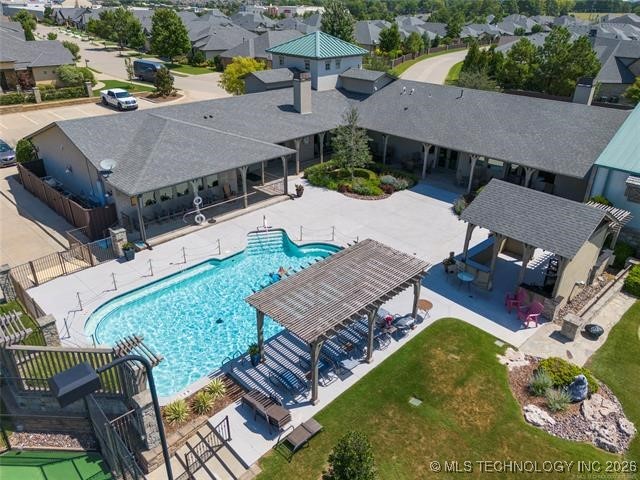1228 W 85th Court S