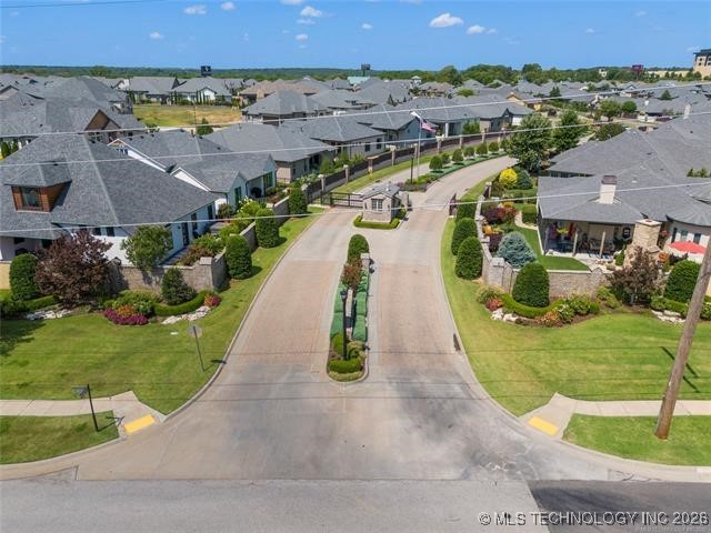 1228 W 85th Court S