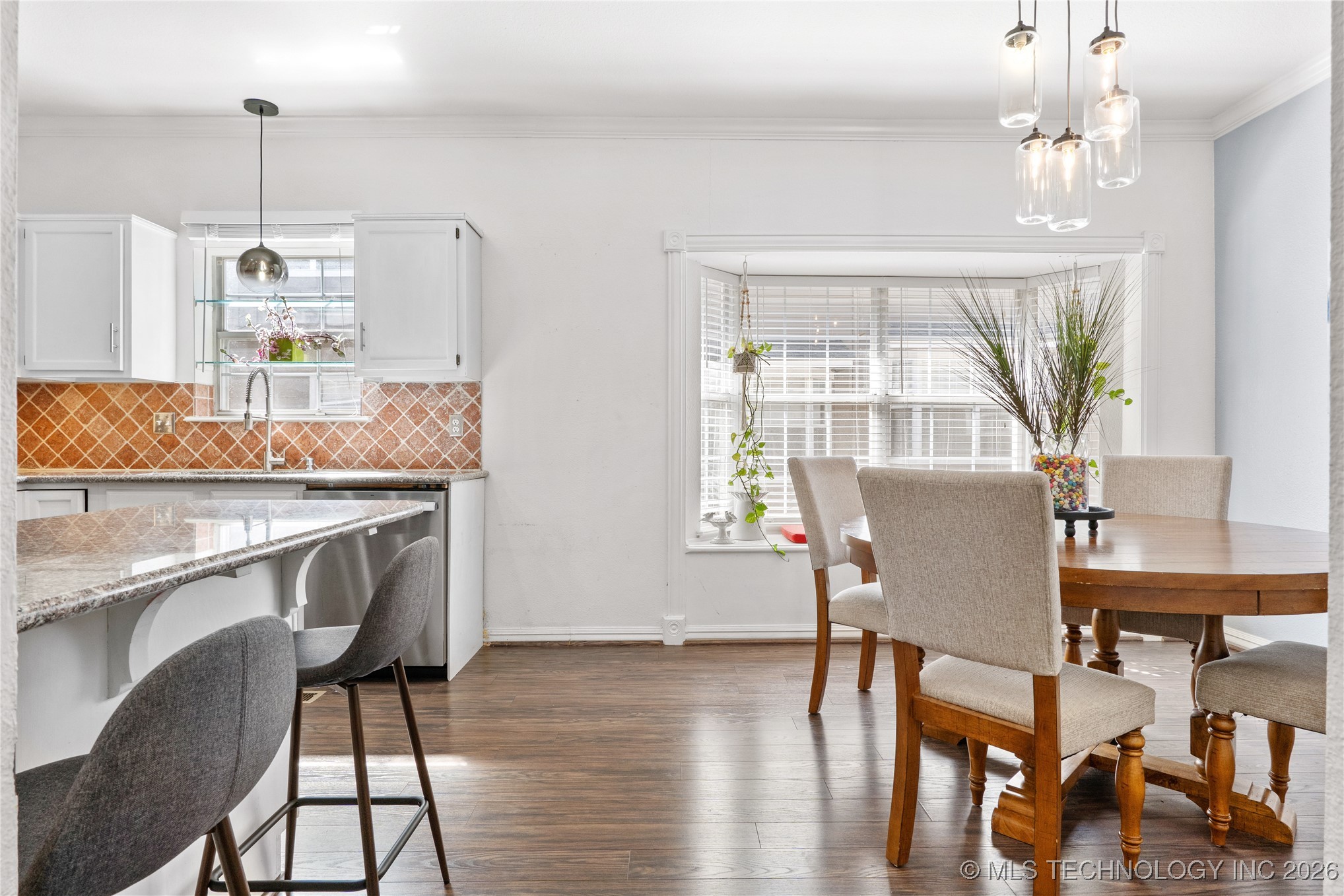 1418 S Frisco Avenue 4