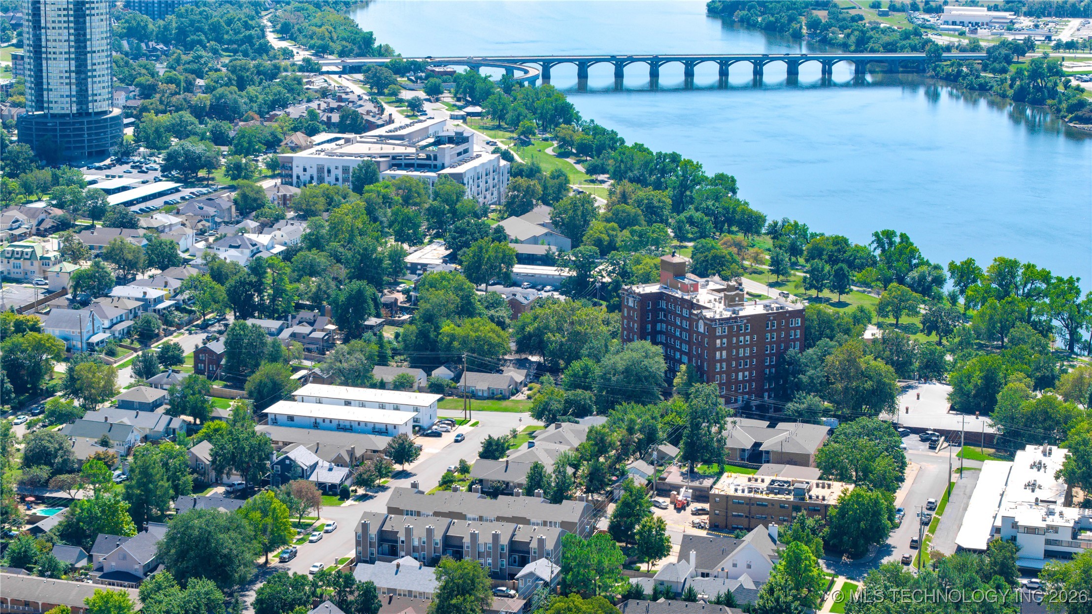 1418 S Frisco Avenue 4