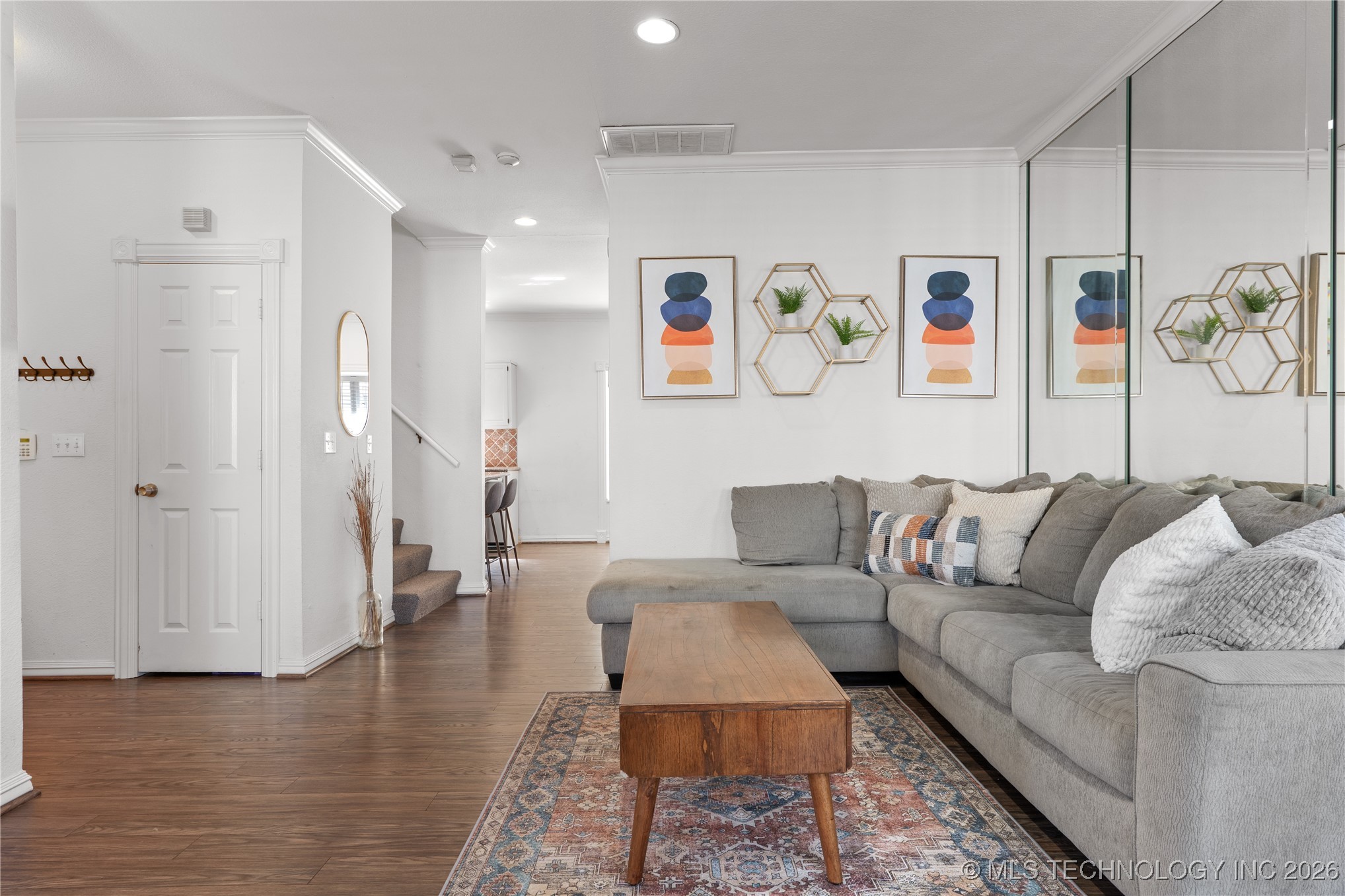 1418 S Frisco Avenue 4