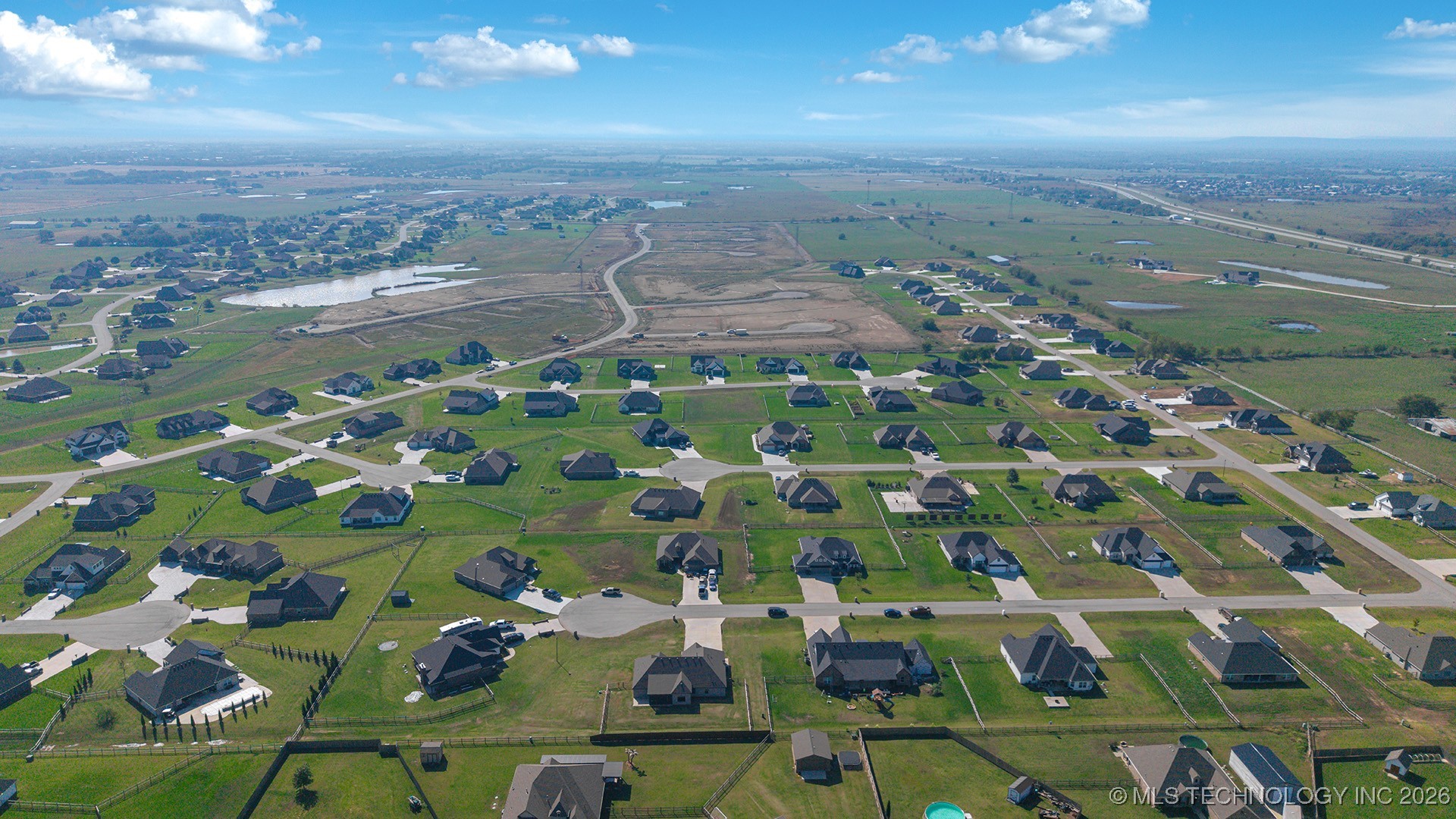 5607 E 142nd Place North