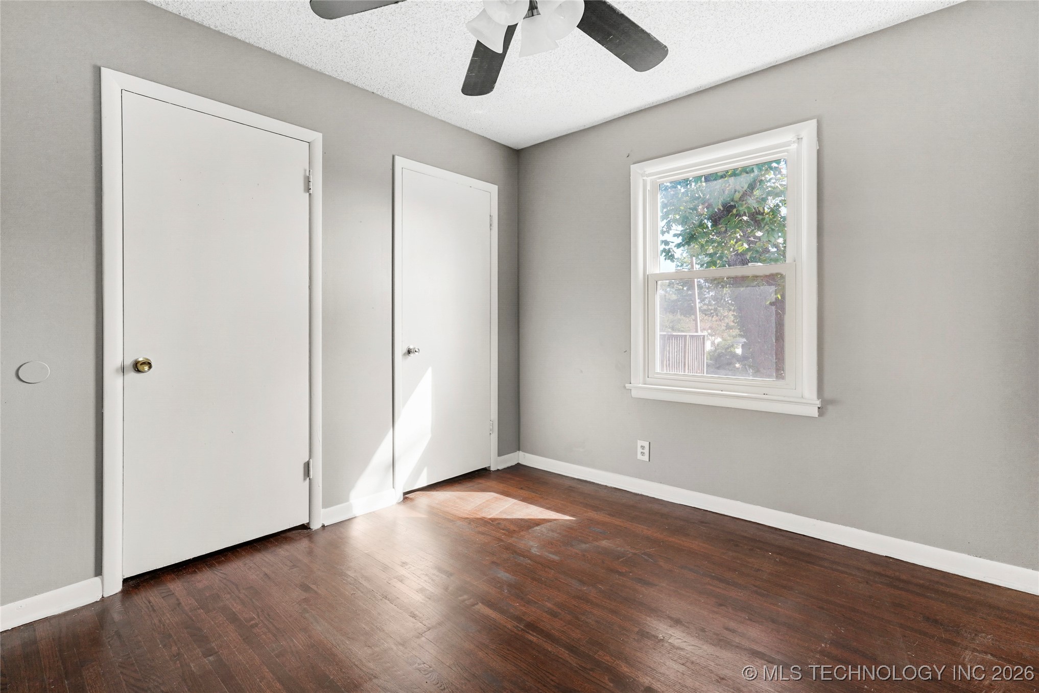 4855 S Maybelle Avenue