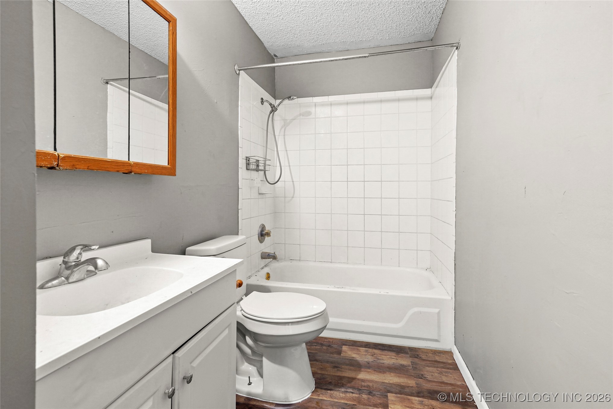 4855 S Maybelle Avenue