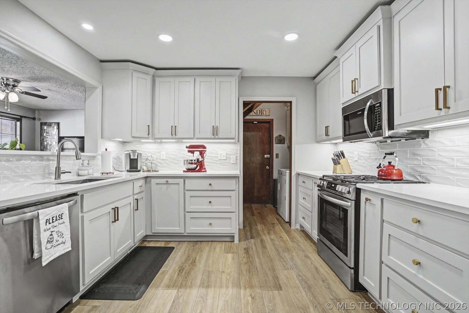 546 N 38th West Avenue