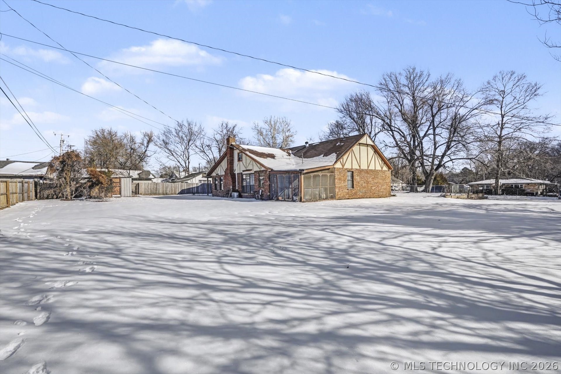 546 N 38th West Avenue