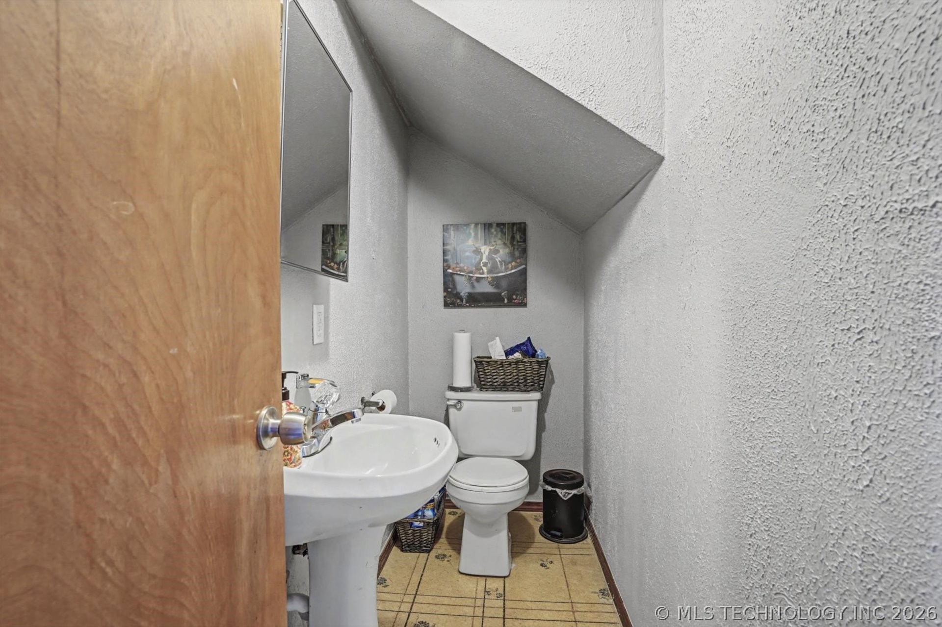 546 N 38th West Avenue