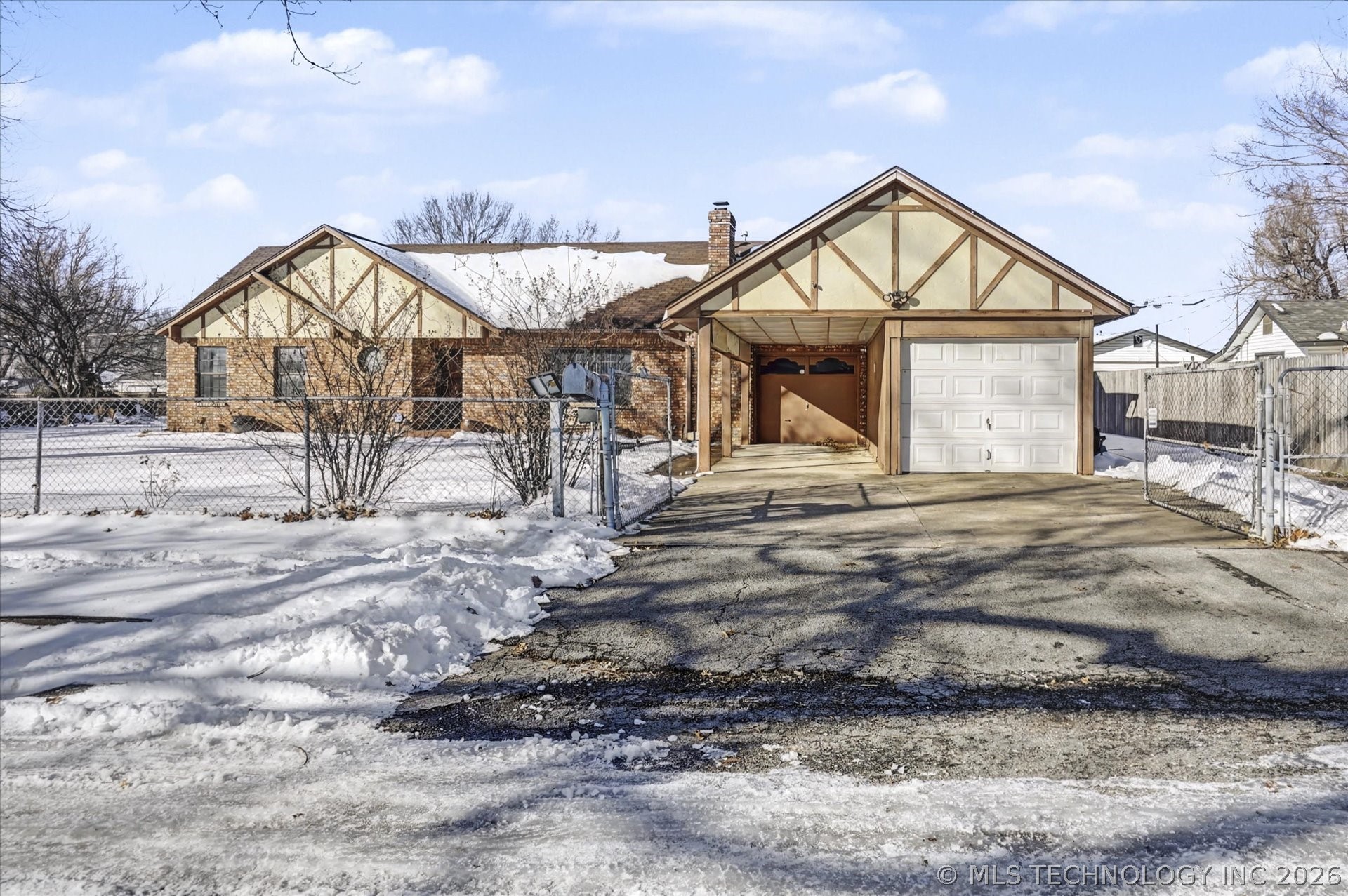 546 N 38th West Avenue