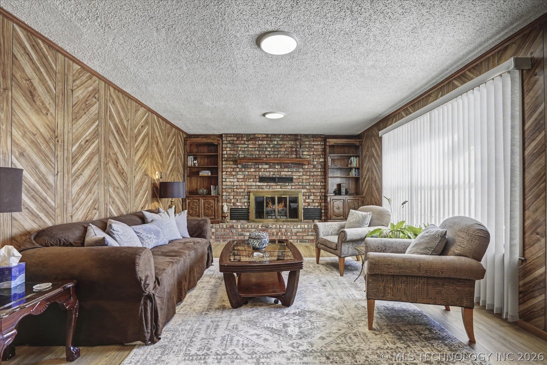 546 N 38th West Avenue