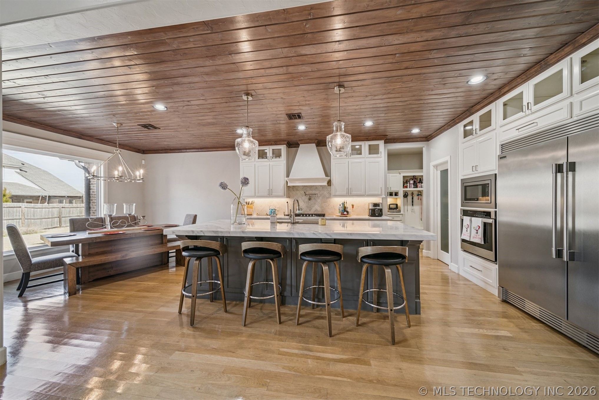 1003 W 87th Street S