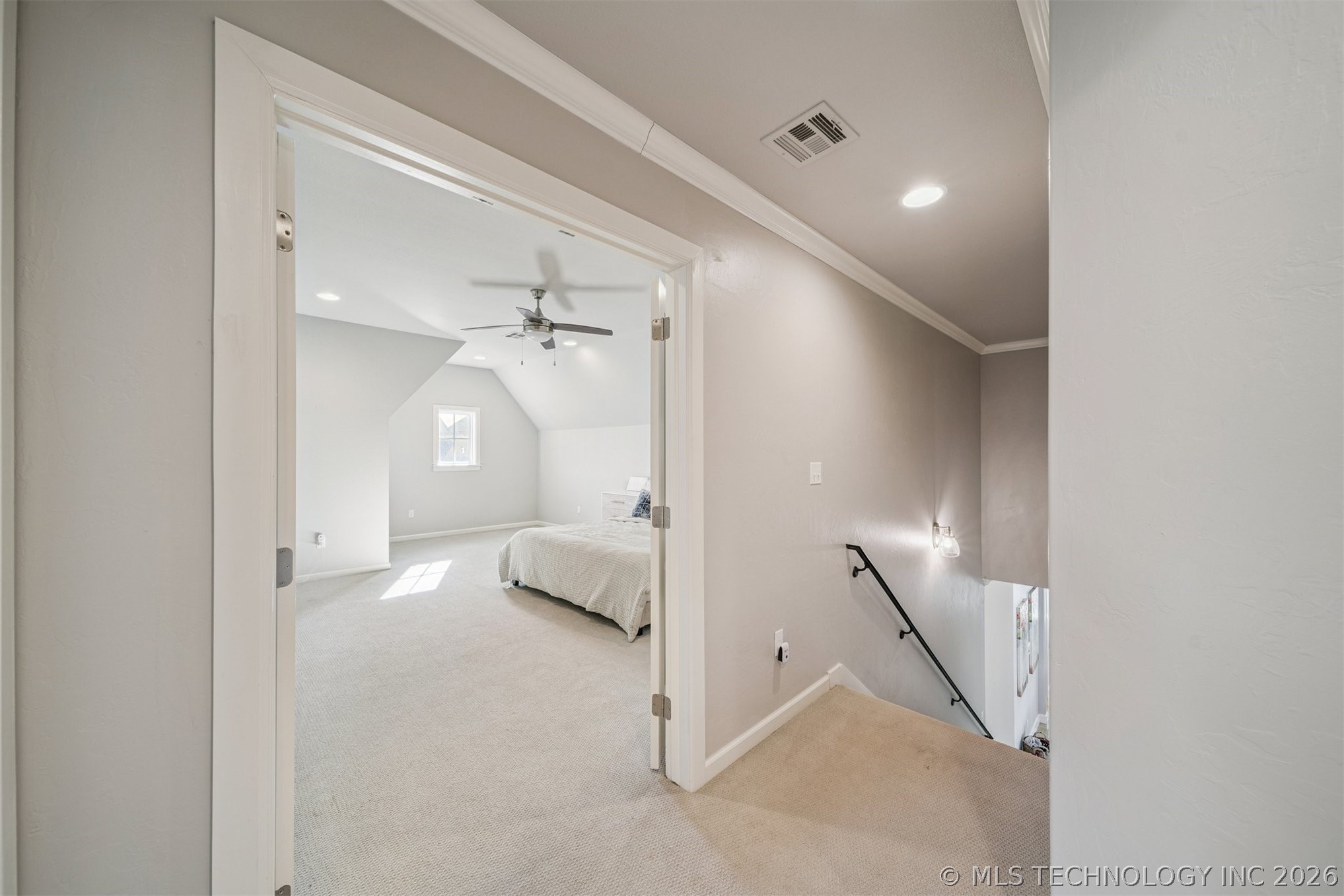 1003 W 87th Street S