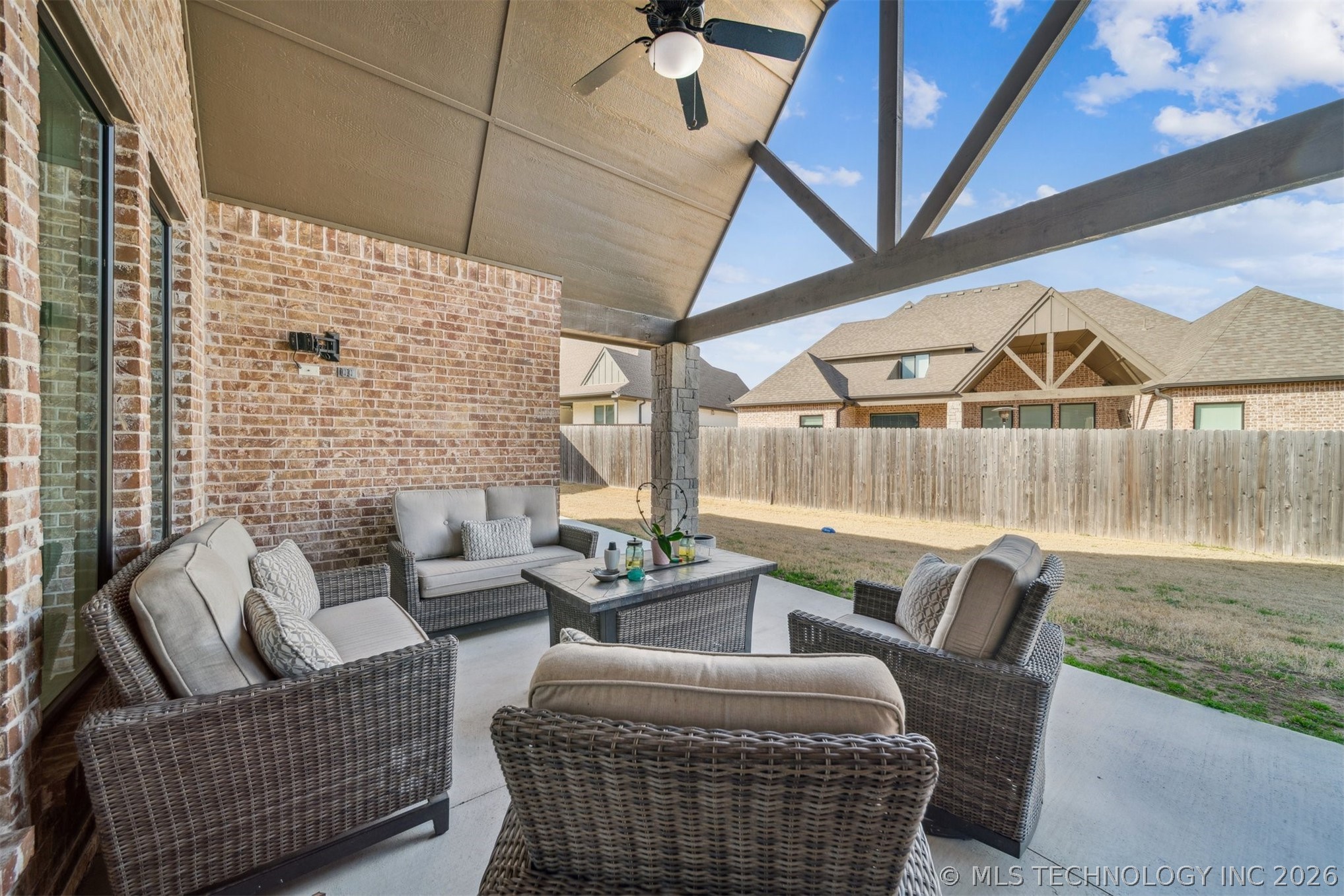 1003 W 87th Street S