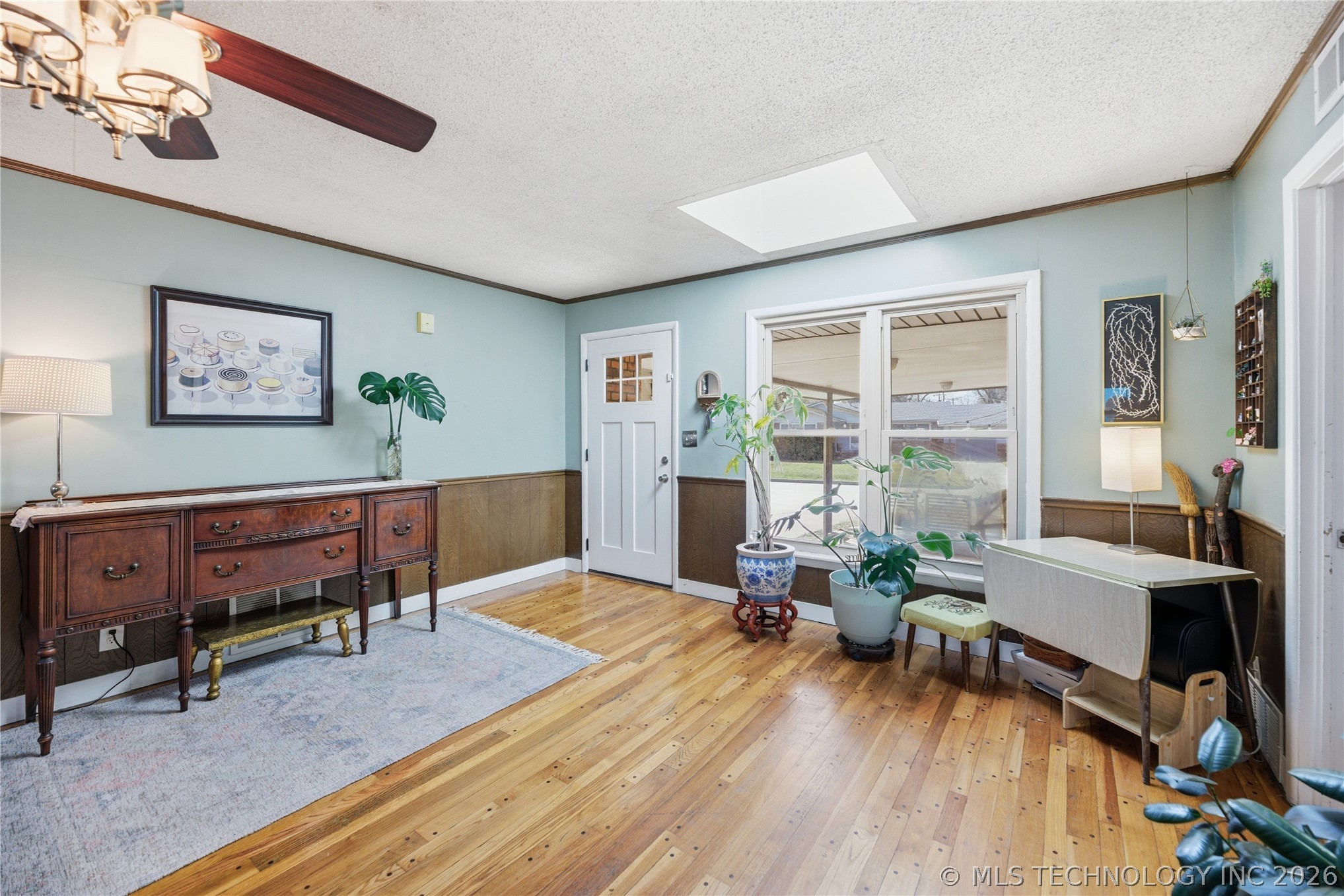 3931 S Oswego Avenue