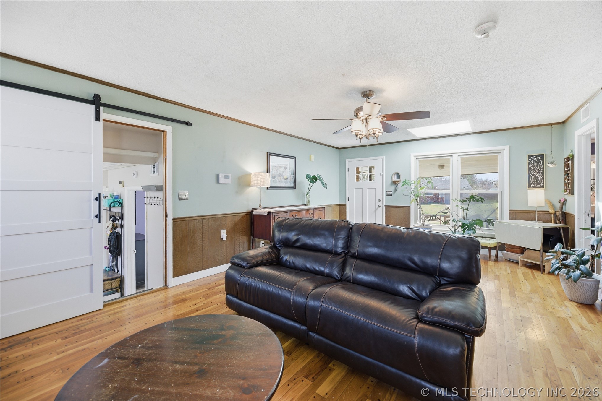 3931 S Oswego Avenue